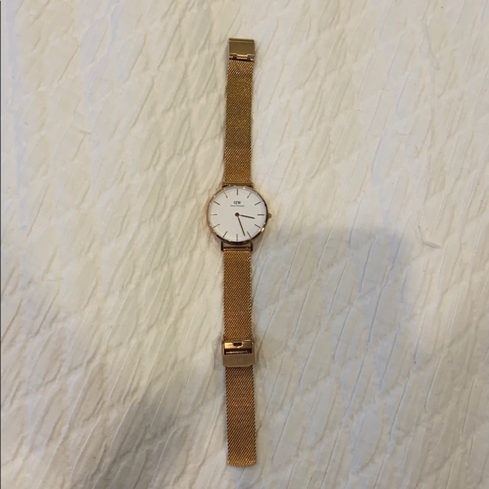 Daniel Wellington rose gold watch